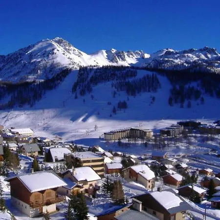 Apartment Pour 2 Pers A - Proximite Pistes Et Commerces - Parking Inclus - Petit Budget - Fr-1-445-154 Montgenevre